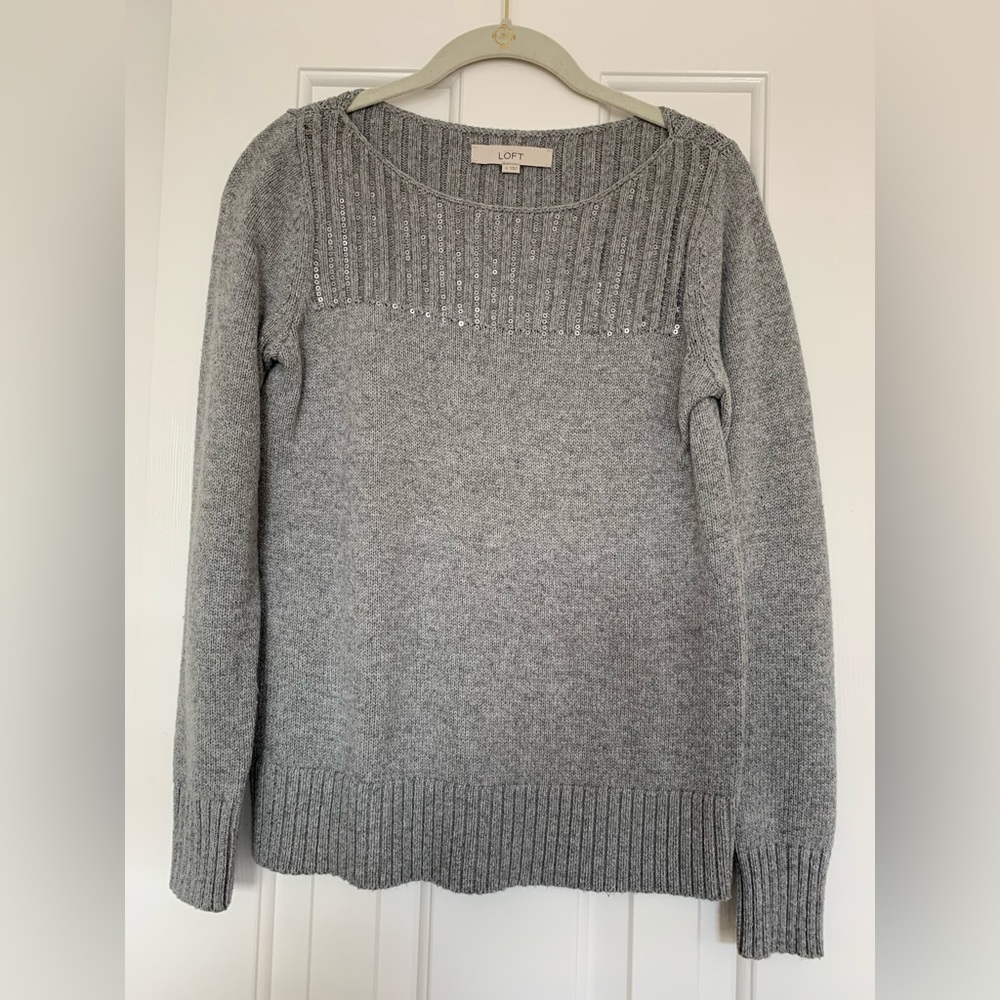 Ann Taylor Loft Women’s Grey Sequin Sweater Size S